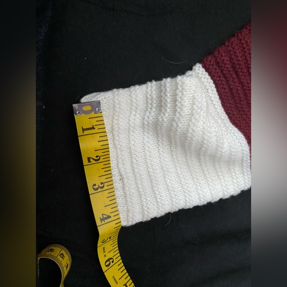 Luv link cropped sweater size medium - Picture 5 of 12